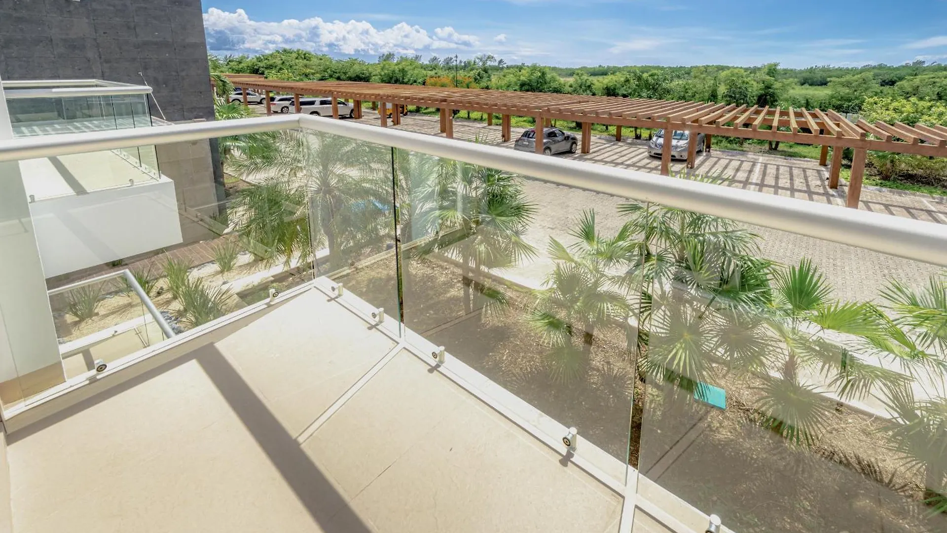 Luxury 2 Bedroom Condo With Tub & Infinity Pool - Beach Side At Mareazul - Sirenita G Playa del Carmen Mexiko