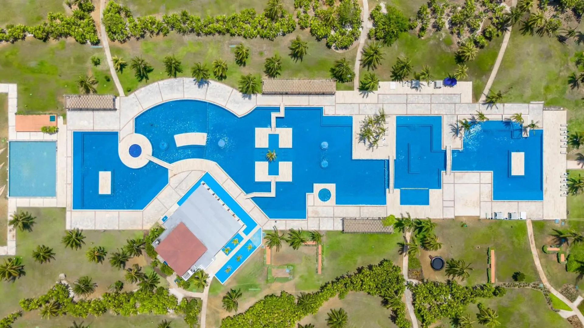 Luxury 2 Bedroom Condo With Tub & Infinity Pool - Beach Side At Mareazul - Sirenita G プレヤデルカーメン